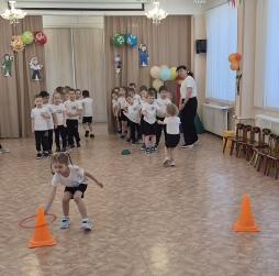 Совмещенный (музыкально-спортивный зал)
